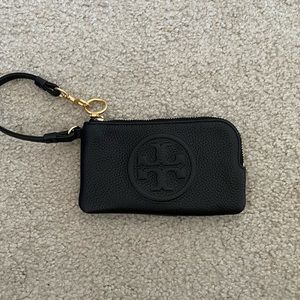 Tory Burch Perry Bombé Leather Card Case